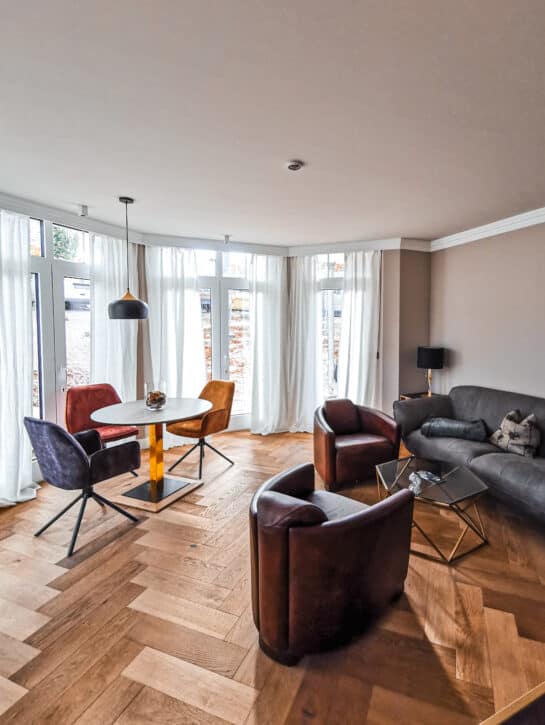 Schlossappartements-in-Heringsdorf-wohnbereich