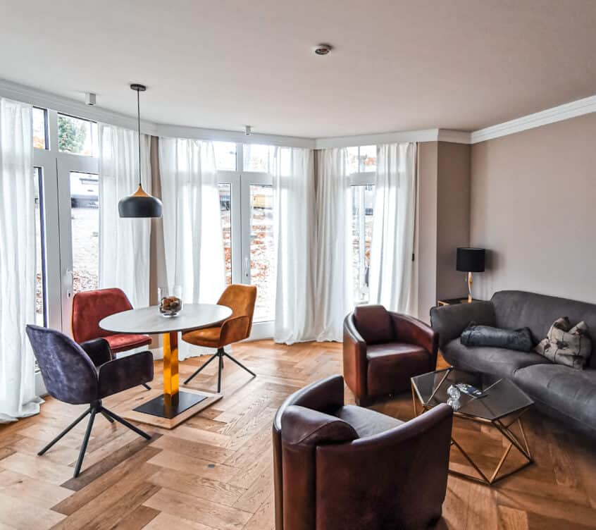 Schlossappartements-in-Heringsdorf-wohnbereich